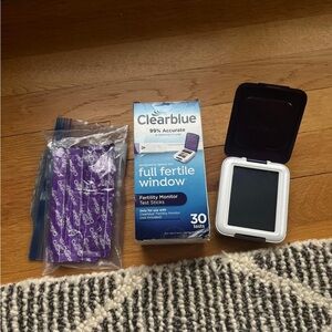 ClearBlue monitor and test sticks